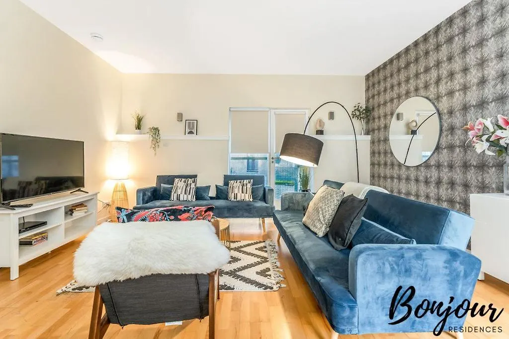 Spacious 2Br-1Ba - Grassmarket - Free Parking By Bonjour Residences Edinburgh 0*,  United Kingdom