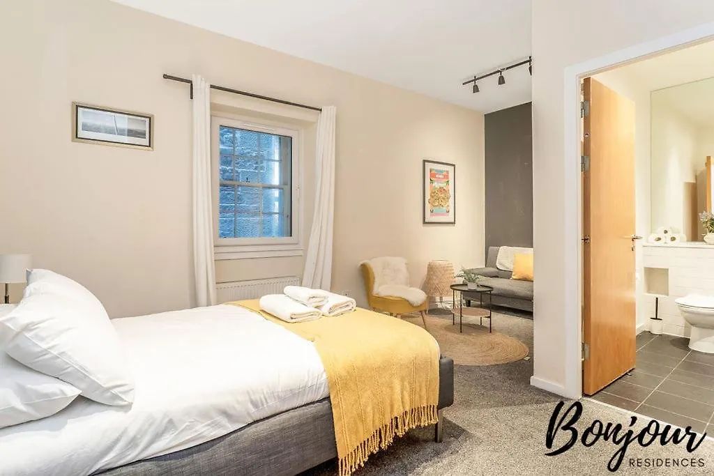 Spacious 2Br-1Ba - Grassmarket - Free Parking By Bonjour Residences Edinburgh Apartment