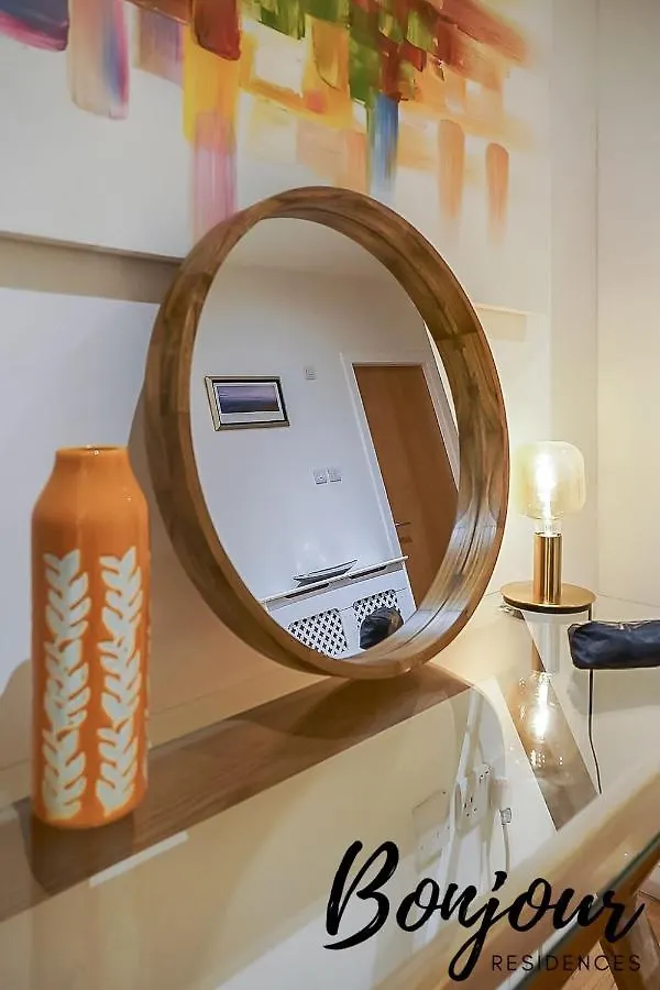 Spacious 2Br-1Ba - Grassmarket - Free Parking By Bonjour Residences Edinburgh