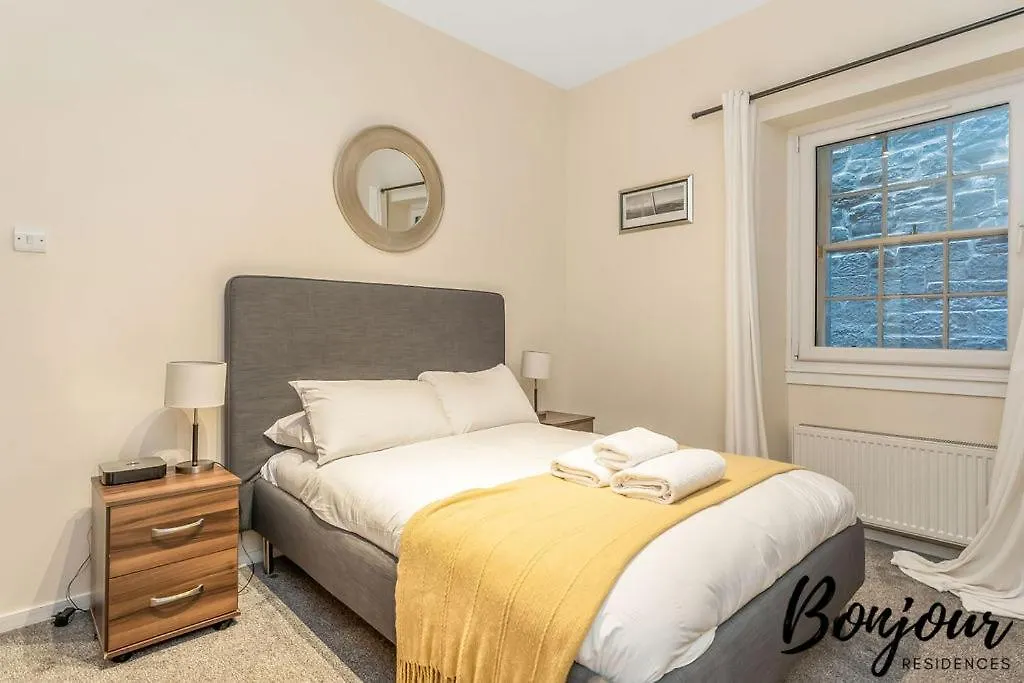 Spacious 2Br-1Ba - Grassmarket - Free Parking By Bonjour Residences Edinburgh Apartment