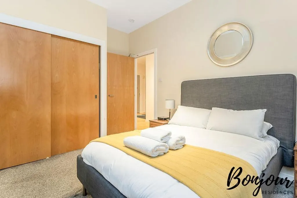 Spacious 2Br-1Ba - Grassmarket - Free Parking By Bonjour Residences Edinburgh 0*,