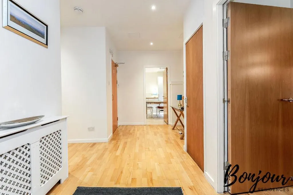 Spacious 2Br-1Ba - Grassmarket - Free Parking By Bonjour Residences Edinburgh Apartment